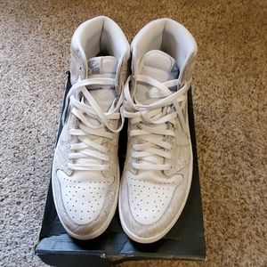 Air jordan retro 1 high lasers